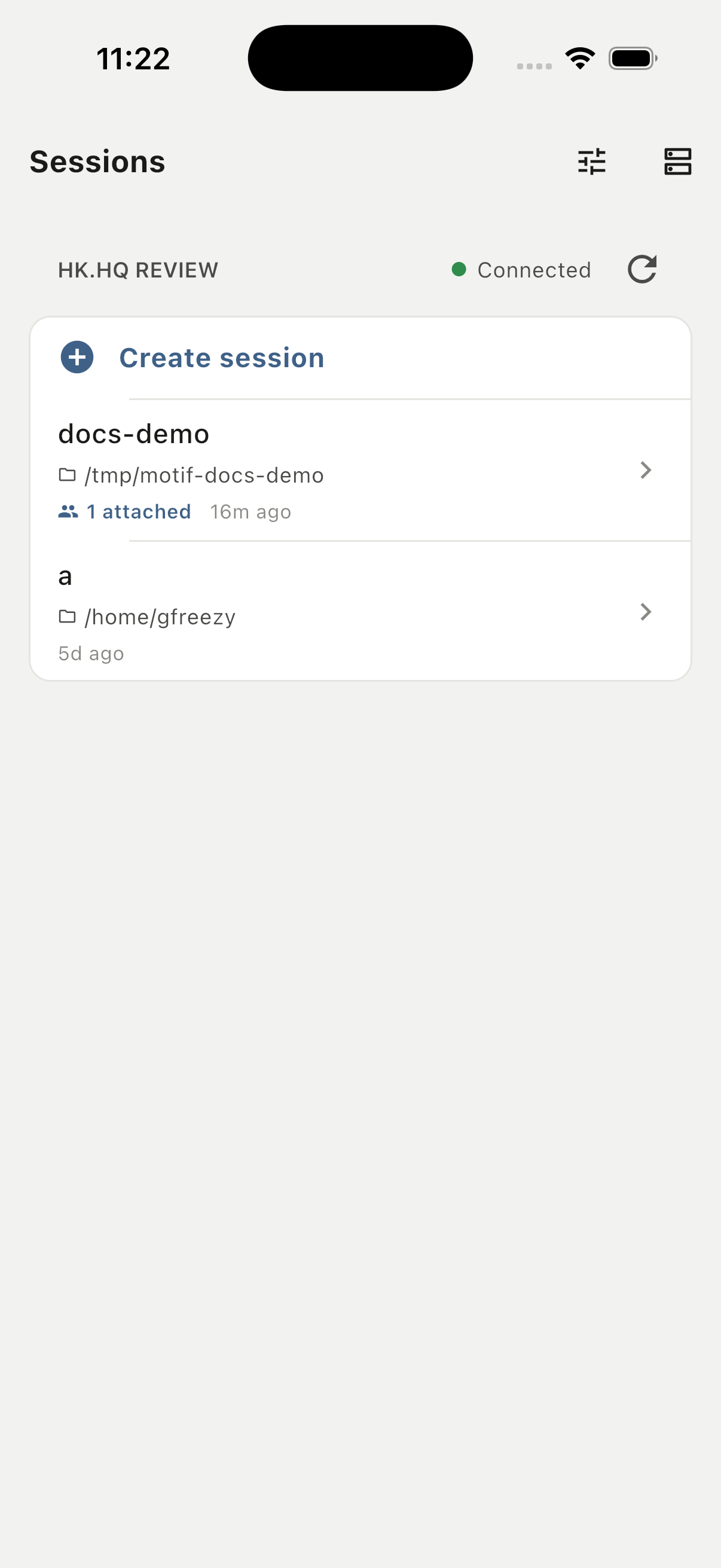 Motif iPhone session list showing docs-demo and a sessions on hk.hq review